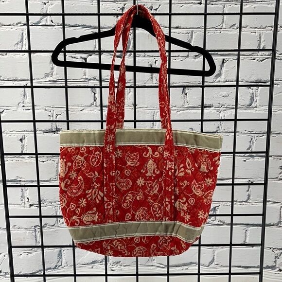 Gently used quilted bag  - Picture 2 of 6